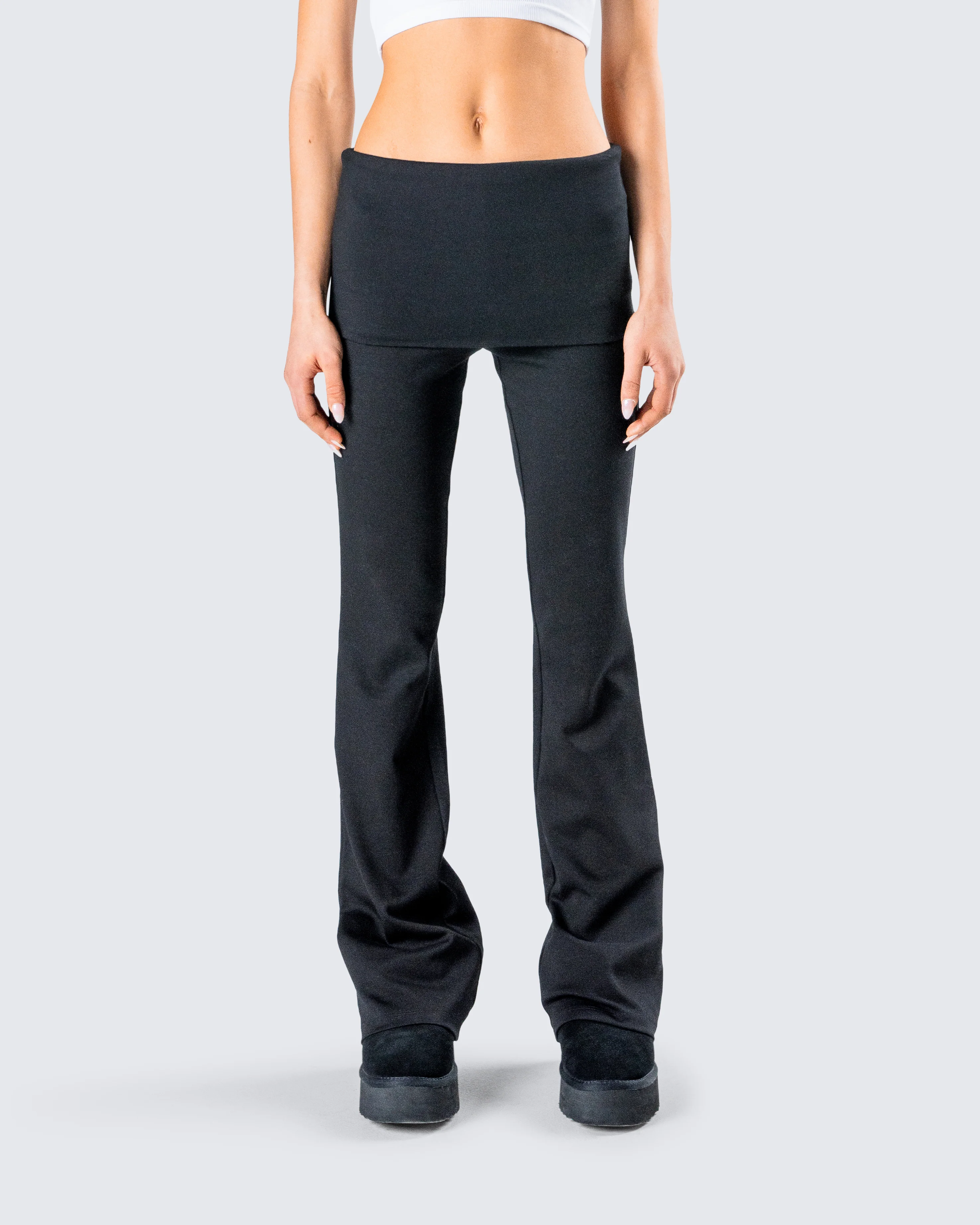 Leia Black Foldover Legging - Image 4